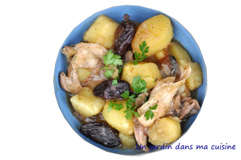 tajine de poulet aux fruits secs