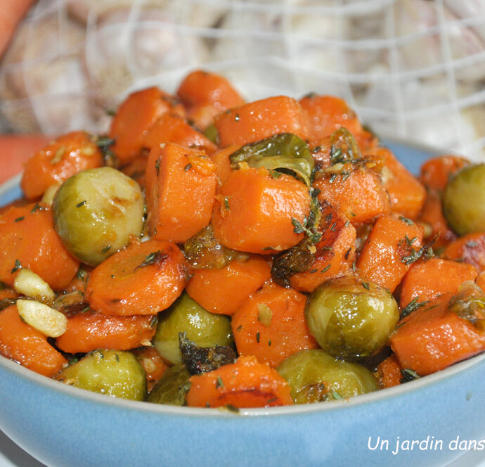 carottes sautées et choux de Bruxelles à l’ail