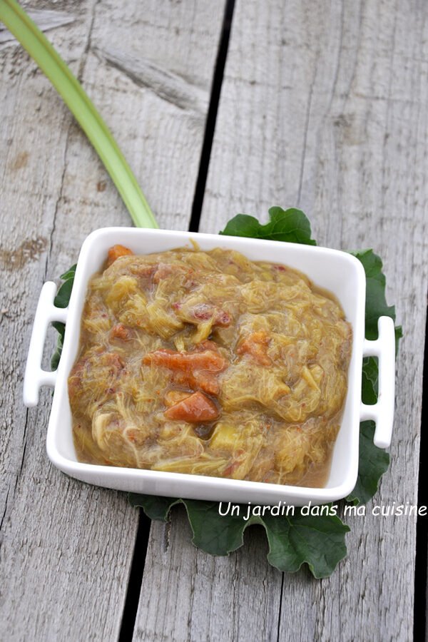 Compote  rhubarbe sans sucre raffiné ni édulcorant