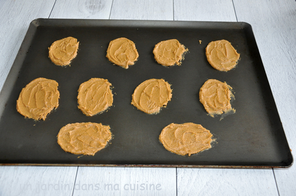 langues de chat au café