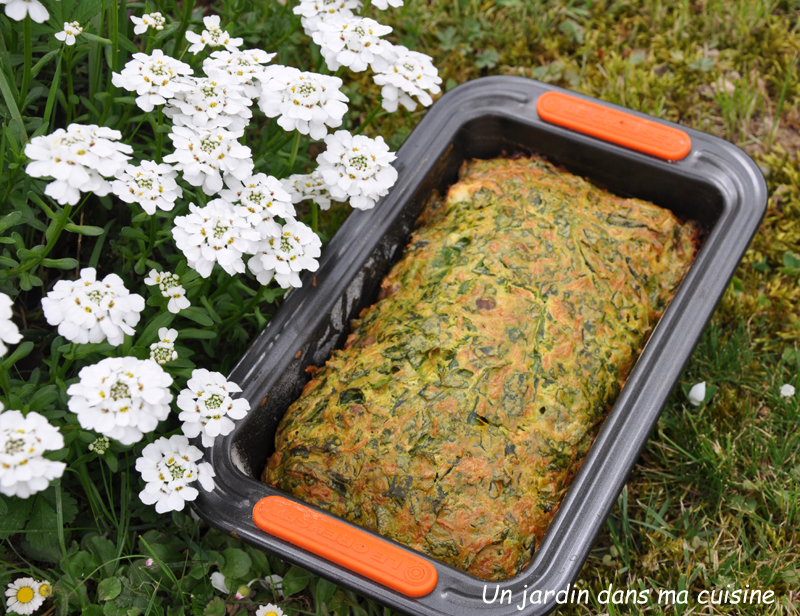 cake épinards chèvre noisettes