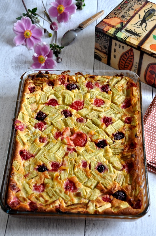 Clafoutis rhubarbe fruits rouges