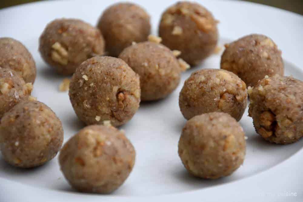 bouchées aux noix